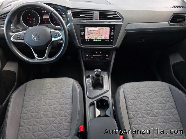 VOLKSWAGEN Tiguan 2.0 TDI 122CV SCR Life Navi - Fari Led