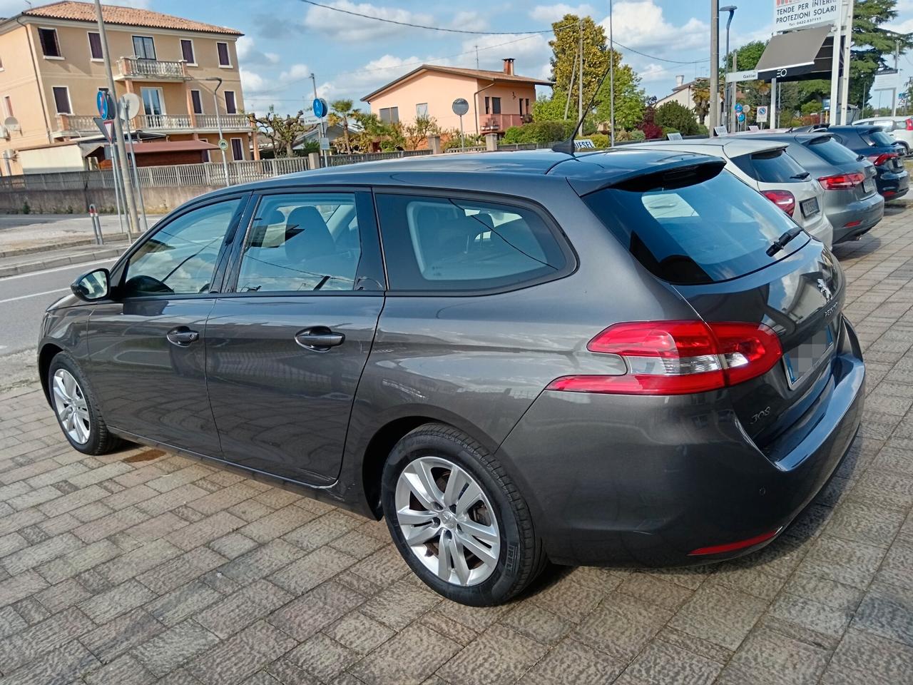 Peugeot 308 BlueHDi 130 S&S EAT8 SW Active