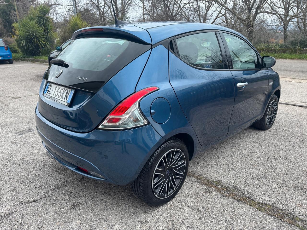 Lancia Ypsilon 1.0 FireFly 5 porte S&S Hybrid Gold Plus