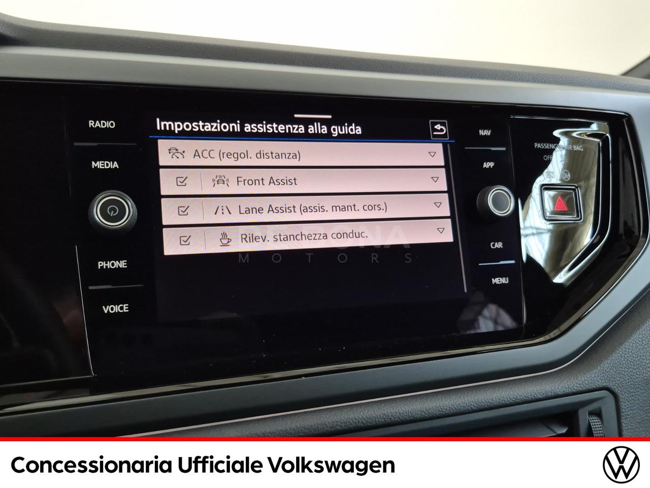 Volkswagen Polo 1.0 tsi r-line 95cv