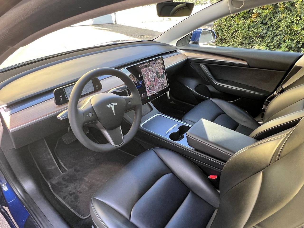 Tesla Model 3 -- Standard Range Plus #7952