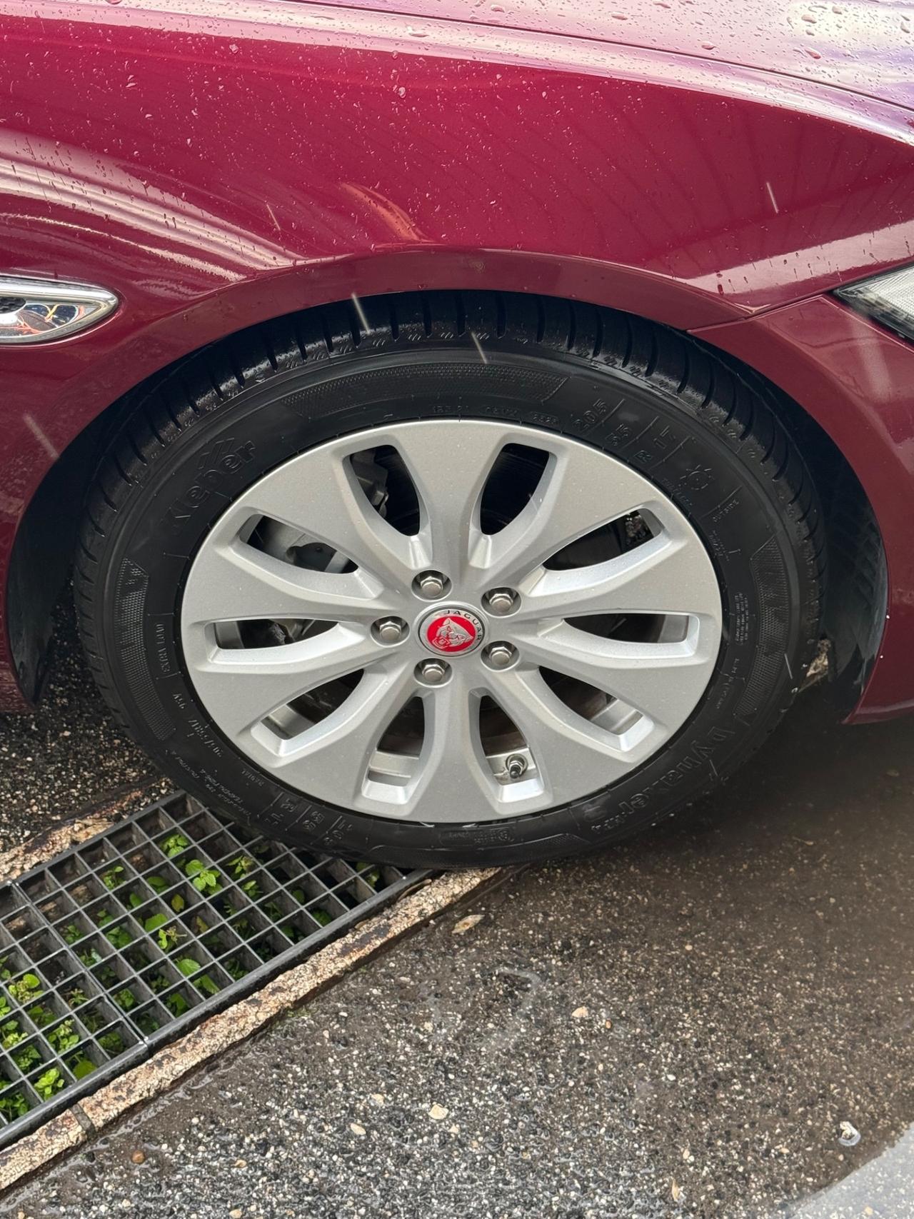 XE 2.0 D- Portfolio- (( 19 mila km-unipro )) -rate