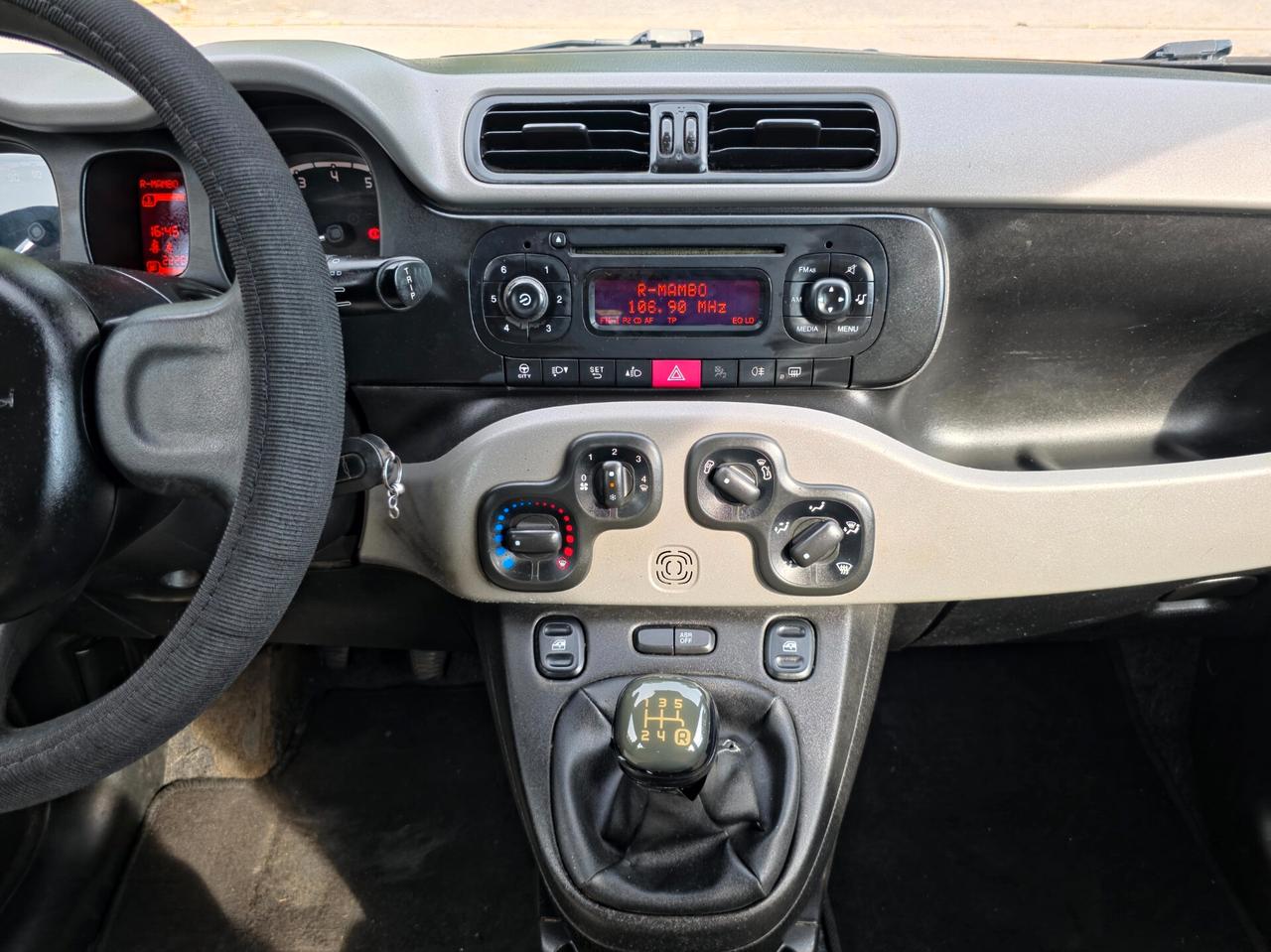 Fiat Panda 1.2 Lounge CV-69 E6 Manuale NEO 2015