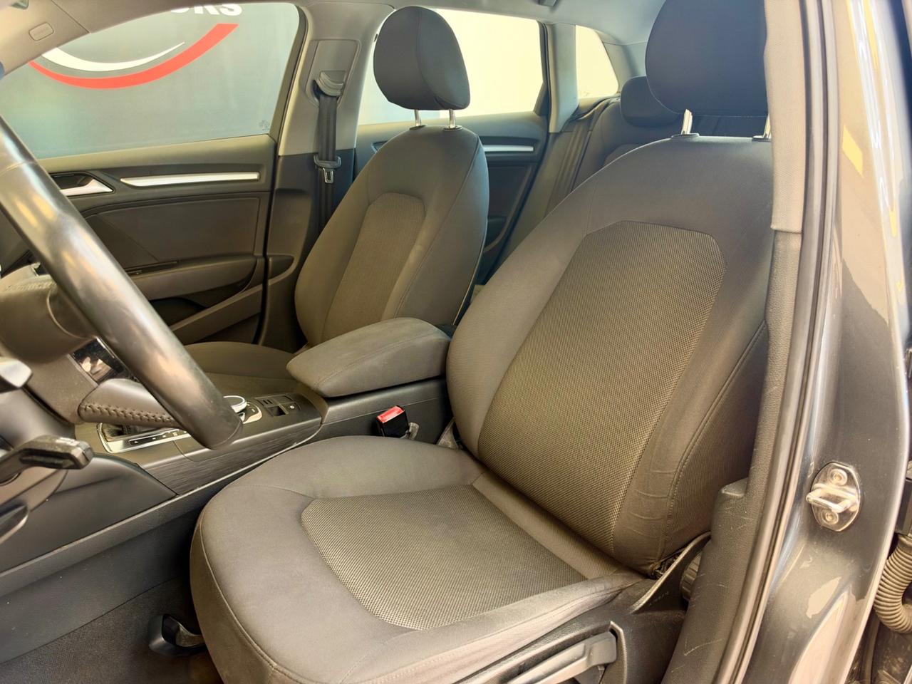 Audi A3 SPB 30 g-tron S tronic Admired