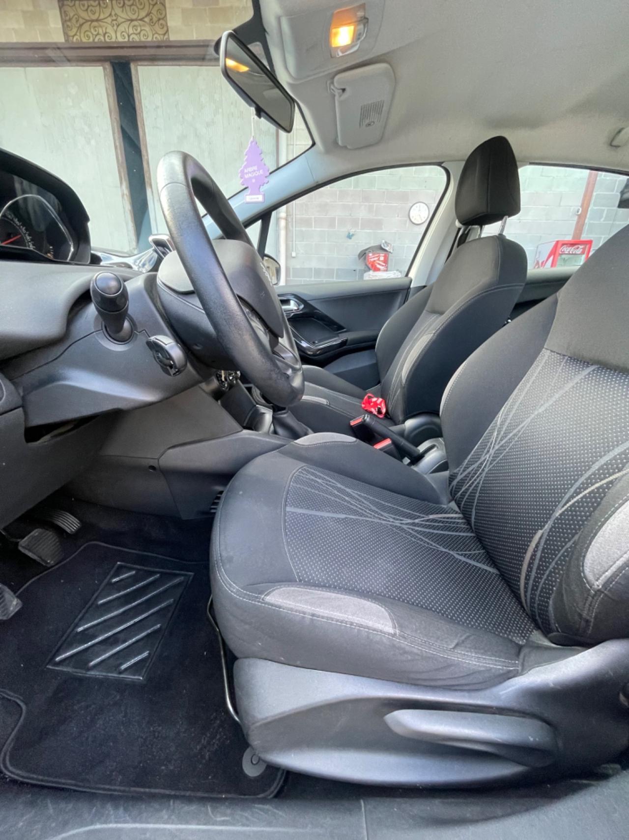 Peugeot 208 1.4 VTi 95 CV 3p. Allure