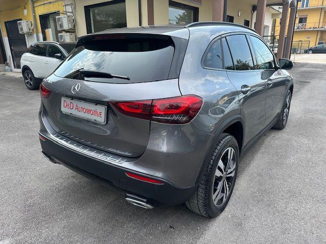 MERCEDES-BENZ GLA 200 d Automatic Sport