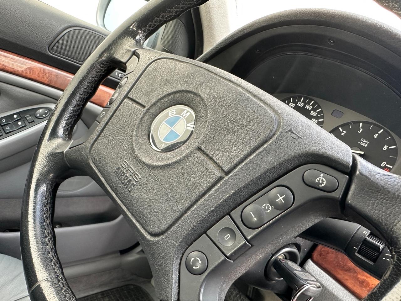 Bmw 520i 24V cat Automatica