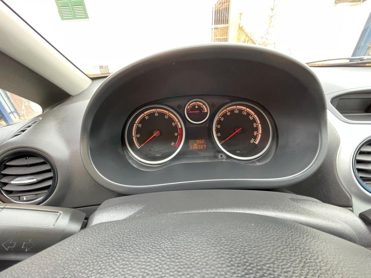 Opel Corsa 1.2 5 porte Enjoy