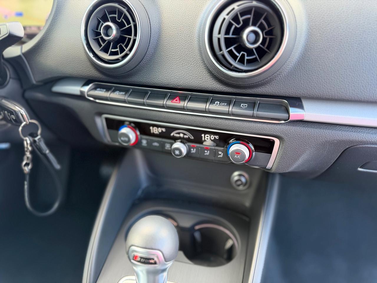 Audi A3 SPB 2.0 TDI 150cv S tronic*S ine*Virtual