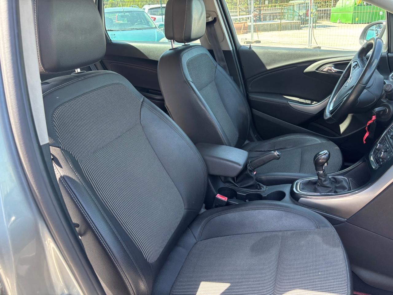 Opel Astra 1.7 CDTI 130CV Sports Tourer Cosmo