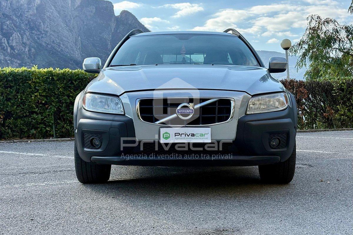 VOLVO XC70 D5 205CV AWD Geartronic Momentum