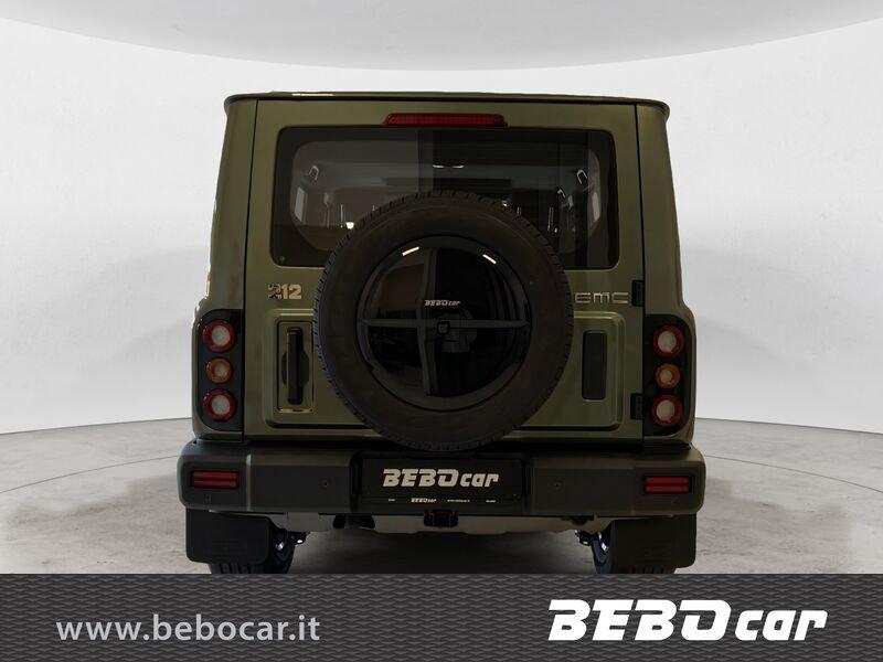 EMC 212 212 2.0 TGDI 8AT 4WD Adventurer