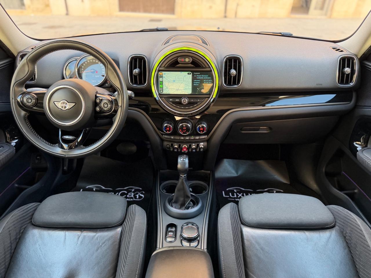 Mini Cooper D Countryman 2.0 Hype LED CARPLAY