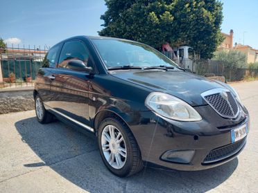 Lancia Ypsilon NEOPATENTATI