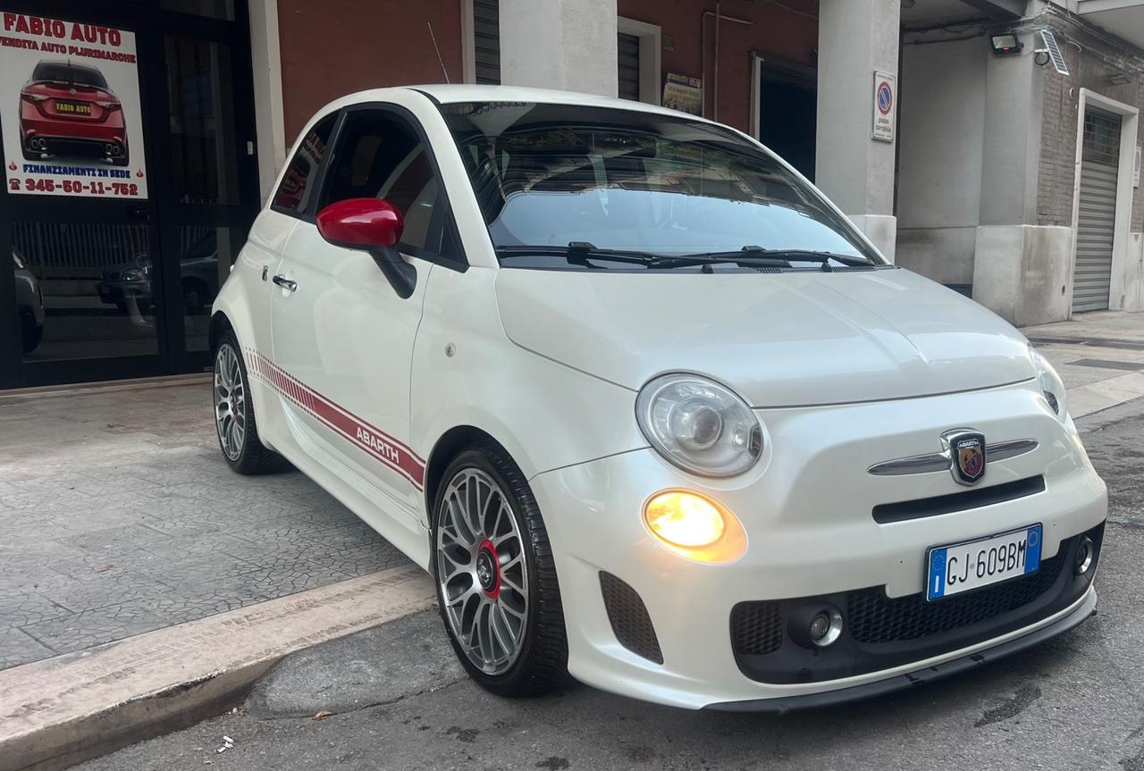 ABARTH 500 135 CAVALLI BIANCO PERLA