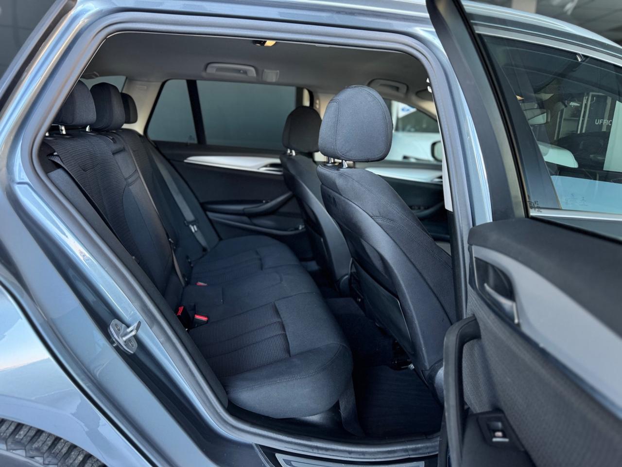 Bmw 520d xDrive Sport 190cv Line