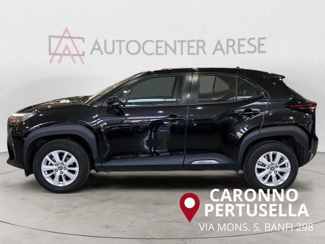 TOYOTA Yaris Cross 1.5 Hybrid 5p. E-CVT AWD-i Business