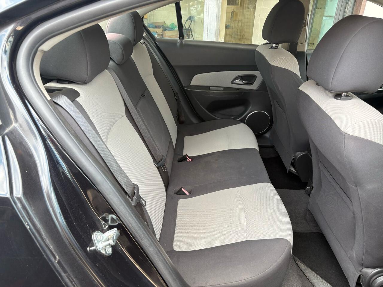 Chevrolet Cruze 1.8 5 porte LT GPL