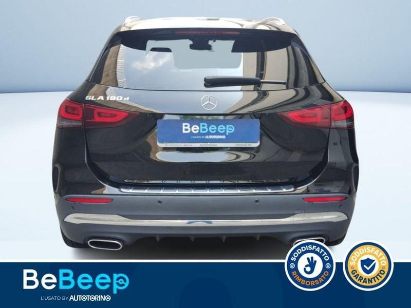 Mercedes-Benz GLA 180 D PREMIUM AUTO