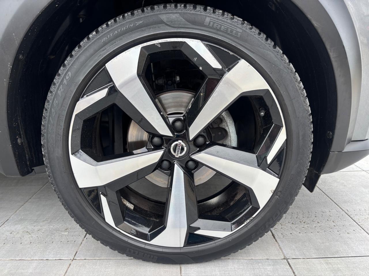 Nissan Juke 1.0 DIG-T 114 CV Tekna