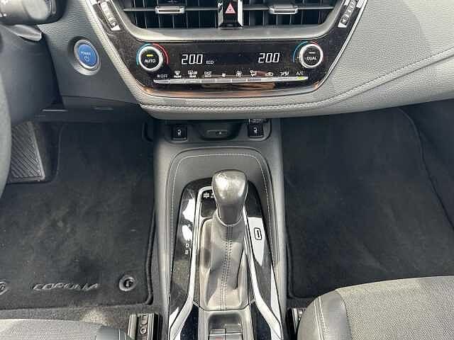 Toyota Corolla Touring Sports Touring Sports 1.8 Hybrid Business Tech