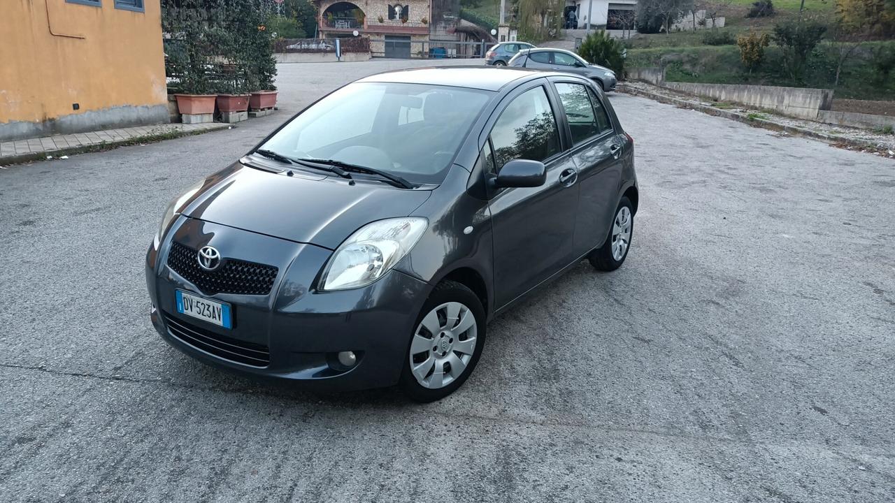 Toyota Yaris 1.3 DIESEL 5 porte