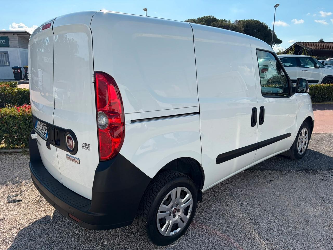 FIAT DOBLO 1.6MJT 105CV E6D.I 2022