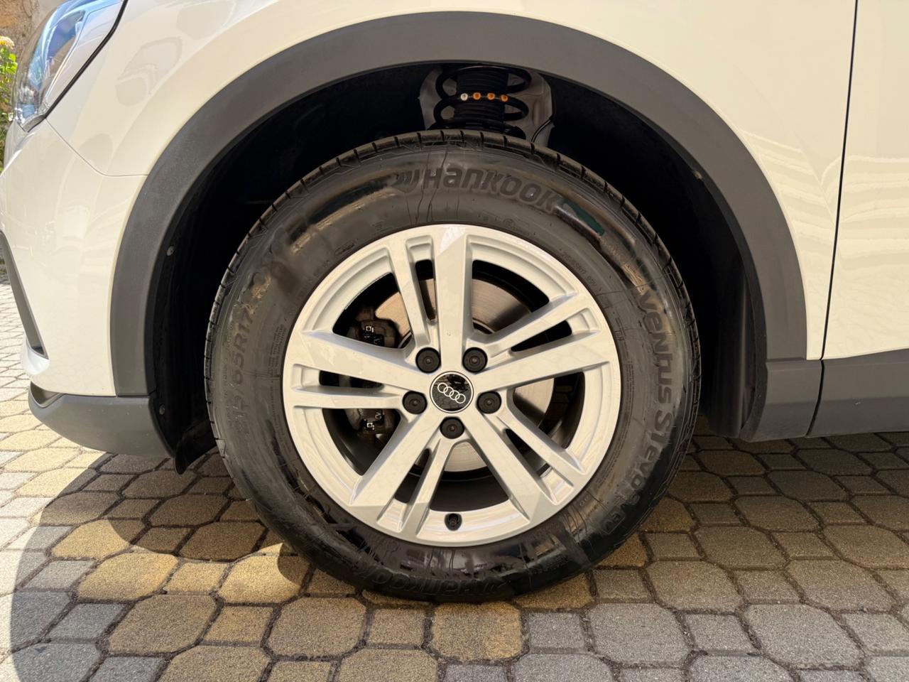 Audi Q3 35 TDI Business Advanced