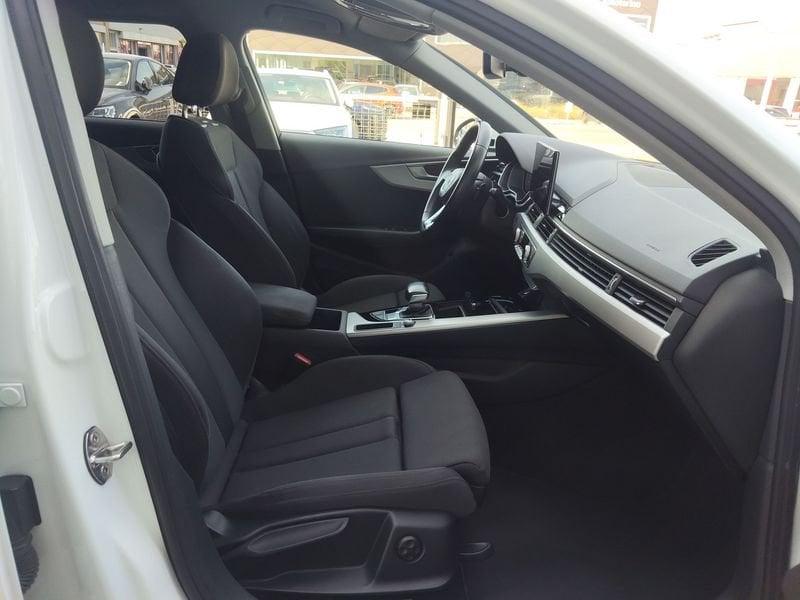 Audi A4 A4 Avant 35 2.0 tdi mhev S Line edition 163cv s-tronic