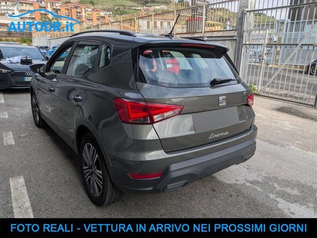 SEAT Arona 1.0 TGI Style Fari FULL LED, Full Link, Cerchi 17