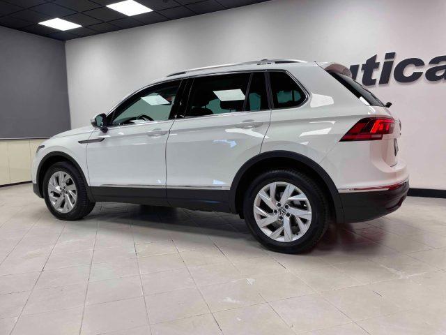 VOLKSWAGEN Tiguan 2.0 TDI 4MOTION DSG 150CV - IVA DEDUCIBILE