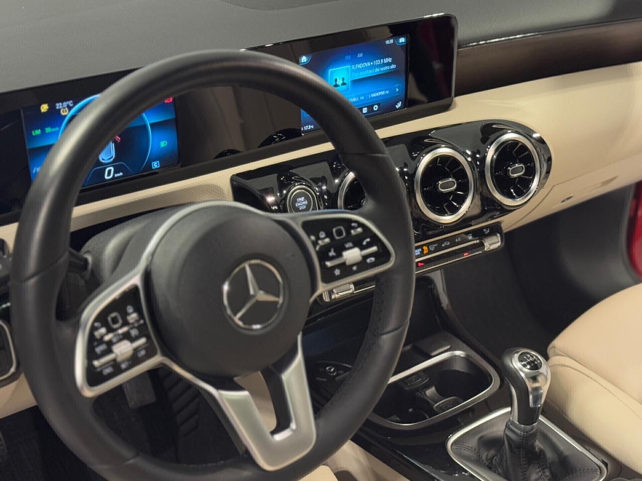 Mercedes-benz A 180 Sport AMG LINE