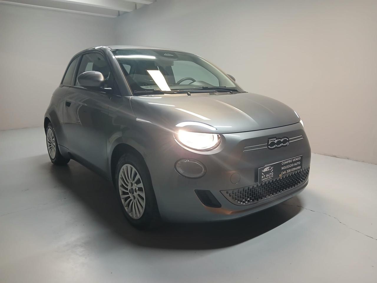 Fiat 500 500e Berlina 42 kWh La Prima