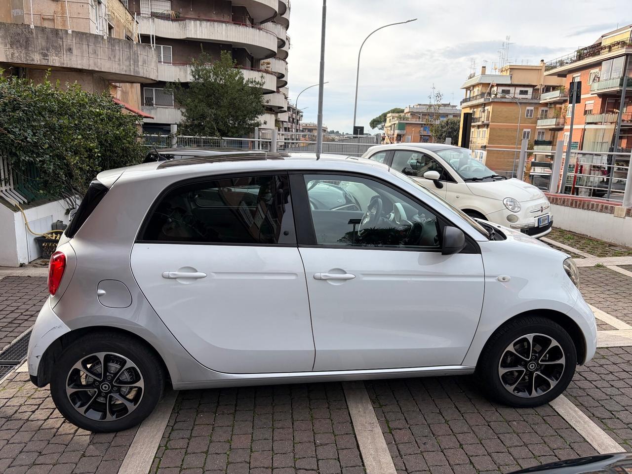 Smart ForFour Youngster 61cv - Per NEOPATENTATI !!
