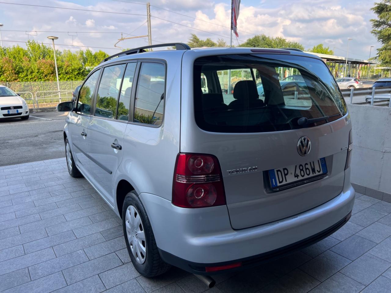 Volkswagen Touran 2.0 Conceptline Ecofuel