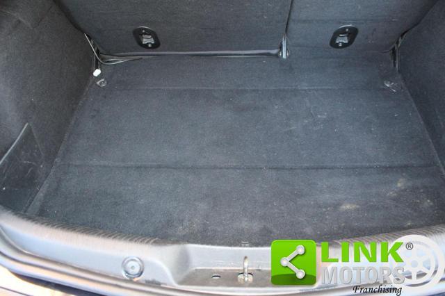 ALFA ROMEO Giulietta 1750 TBi Quadrifoglio Verde