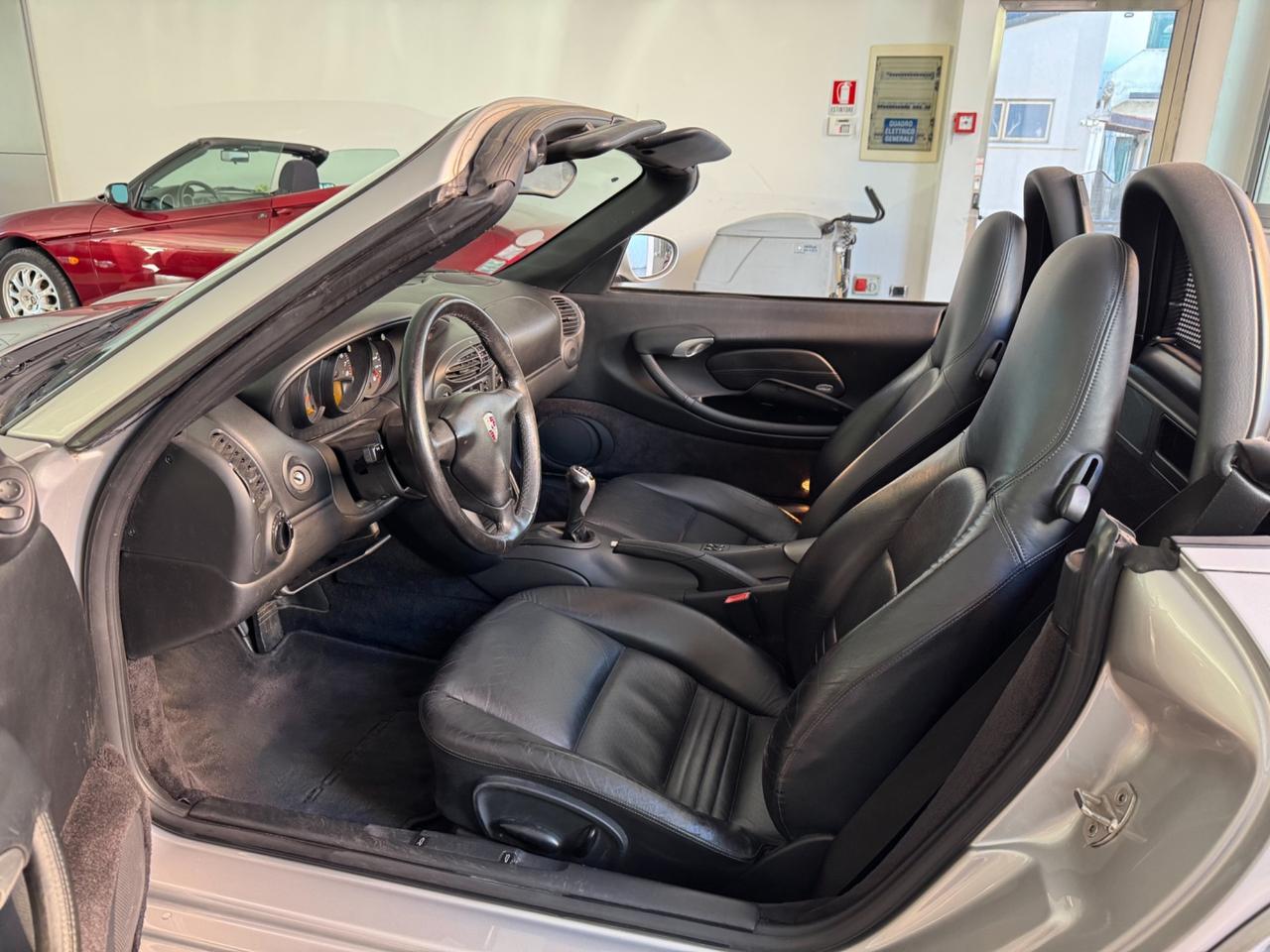 Porsche Boxster 2.7i 24V cat