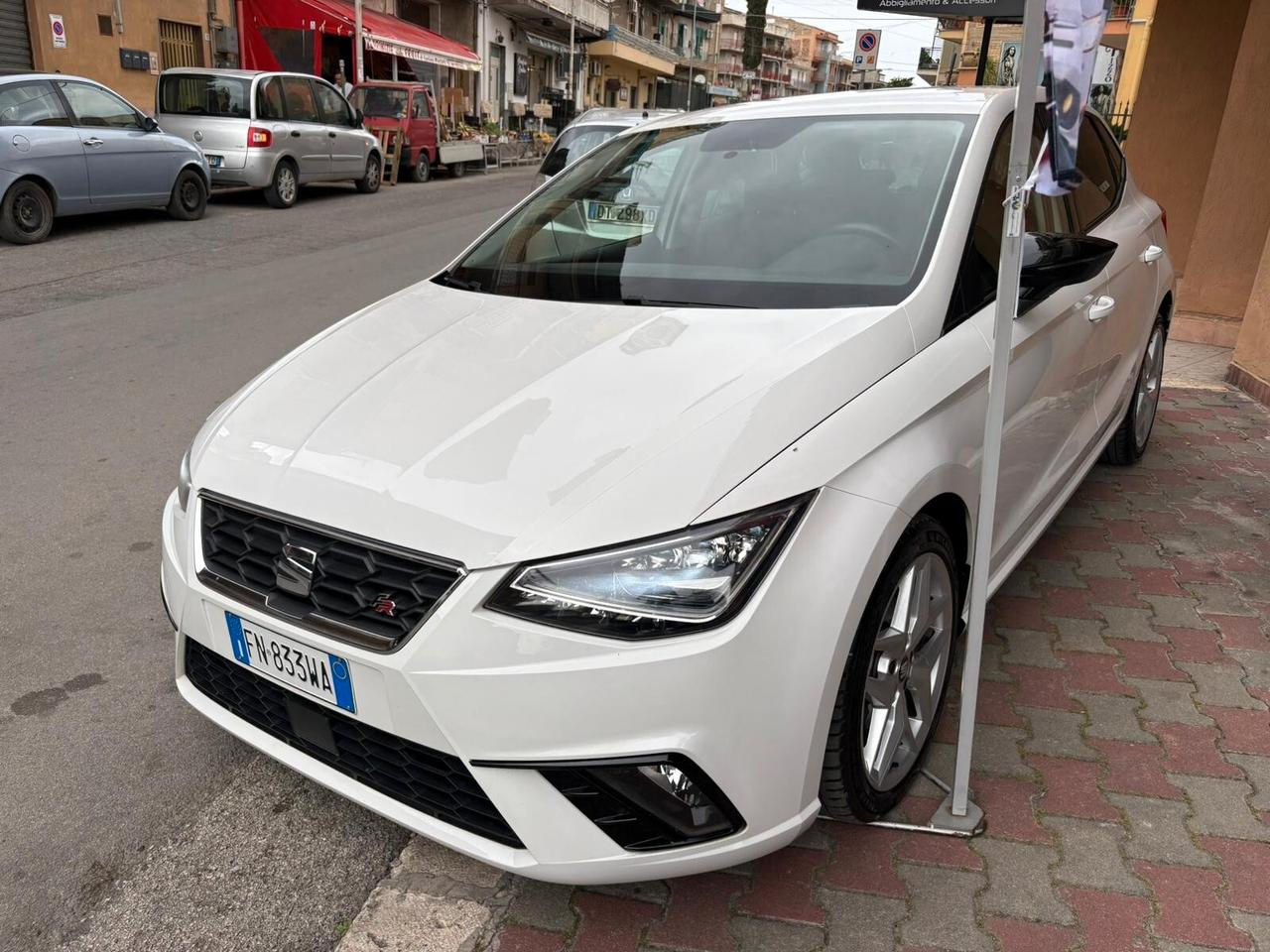 Seat Ibiza 1.6 TDI 95 CV 5 porte FR