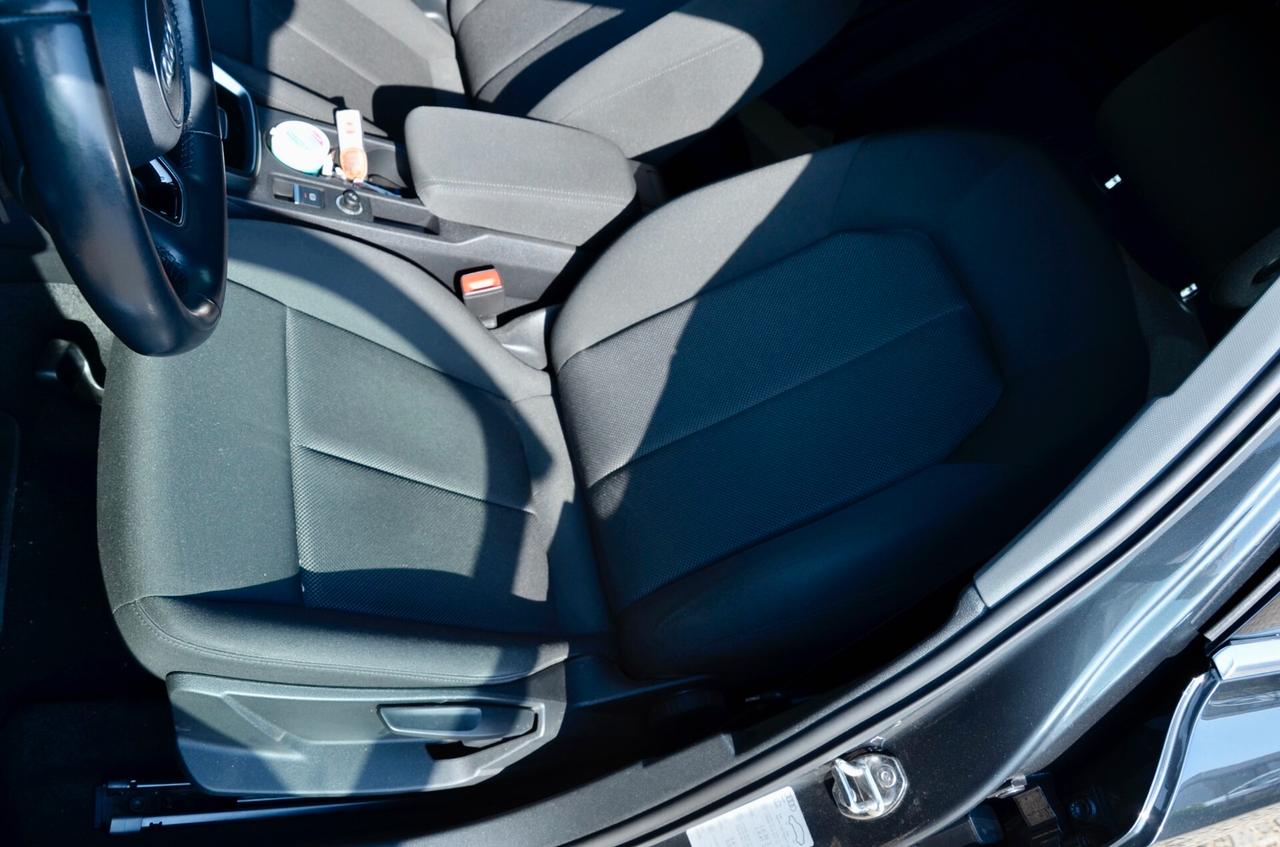 AUDI A3 SPORTBACK 40 1.4 TFSI-E PLUG-IN S-LINE EDITION 204cv S-TRONIC, GARANZIA AUDI 2/29, UFF ITALIANA, EURO 6D, TRATTAMENTO NANO, FULL LED, HI-FI PREMIUM, APPLE ANDROID, PERMUTE