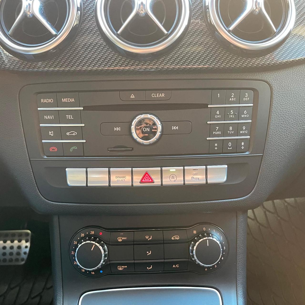 Mercedes-Benz B 200 d Automatic Premium