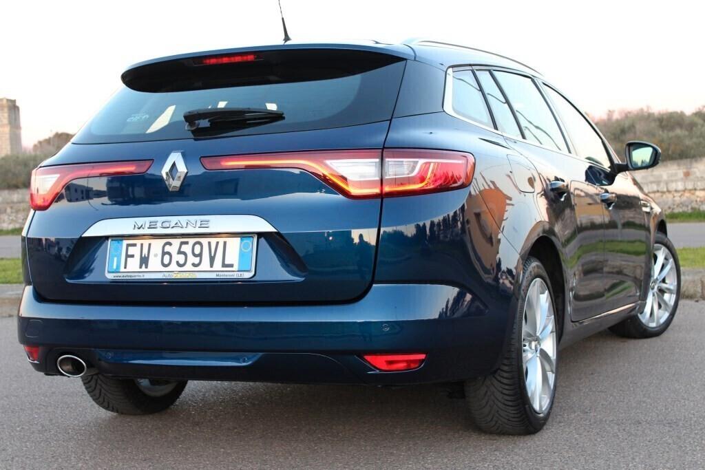 RENAULT Mégane station 1.5 dCi 115 CV Duel2