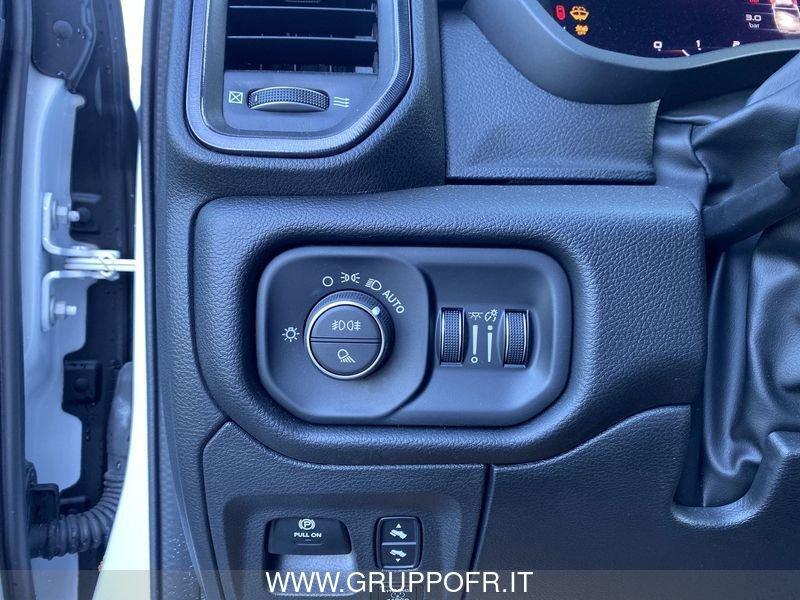 Dodge RAM RAM 1500 5.7L HEMI V8 REBEL G/T eTORQUE N1 - NETTO IVA