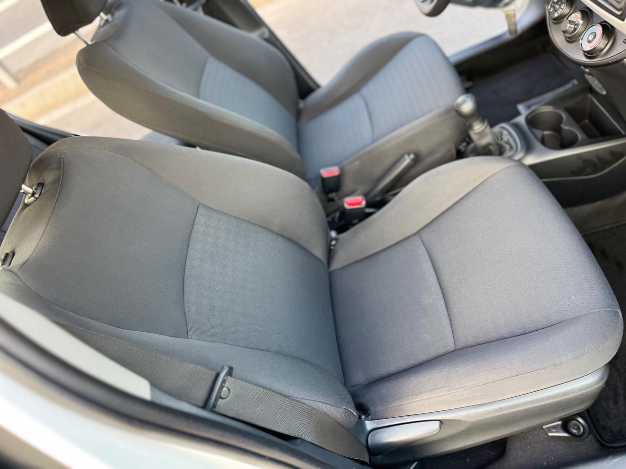 Toyota Yaris 1.0 5 porte Active