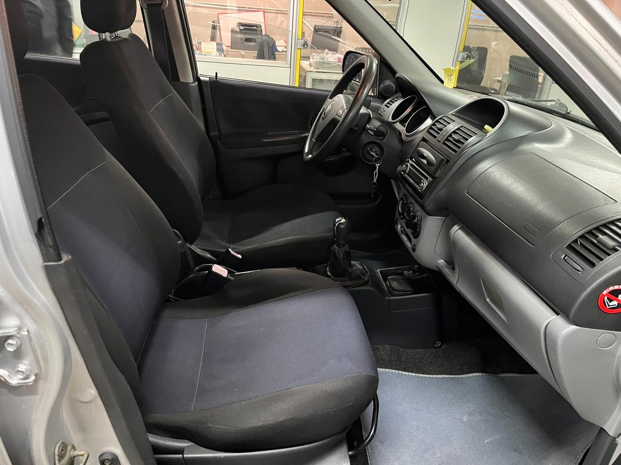 Suzuki Ignis 1.3 DDiS 16V cat Deluxe