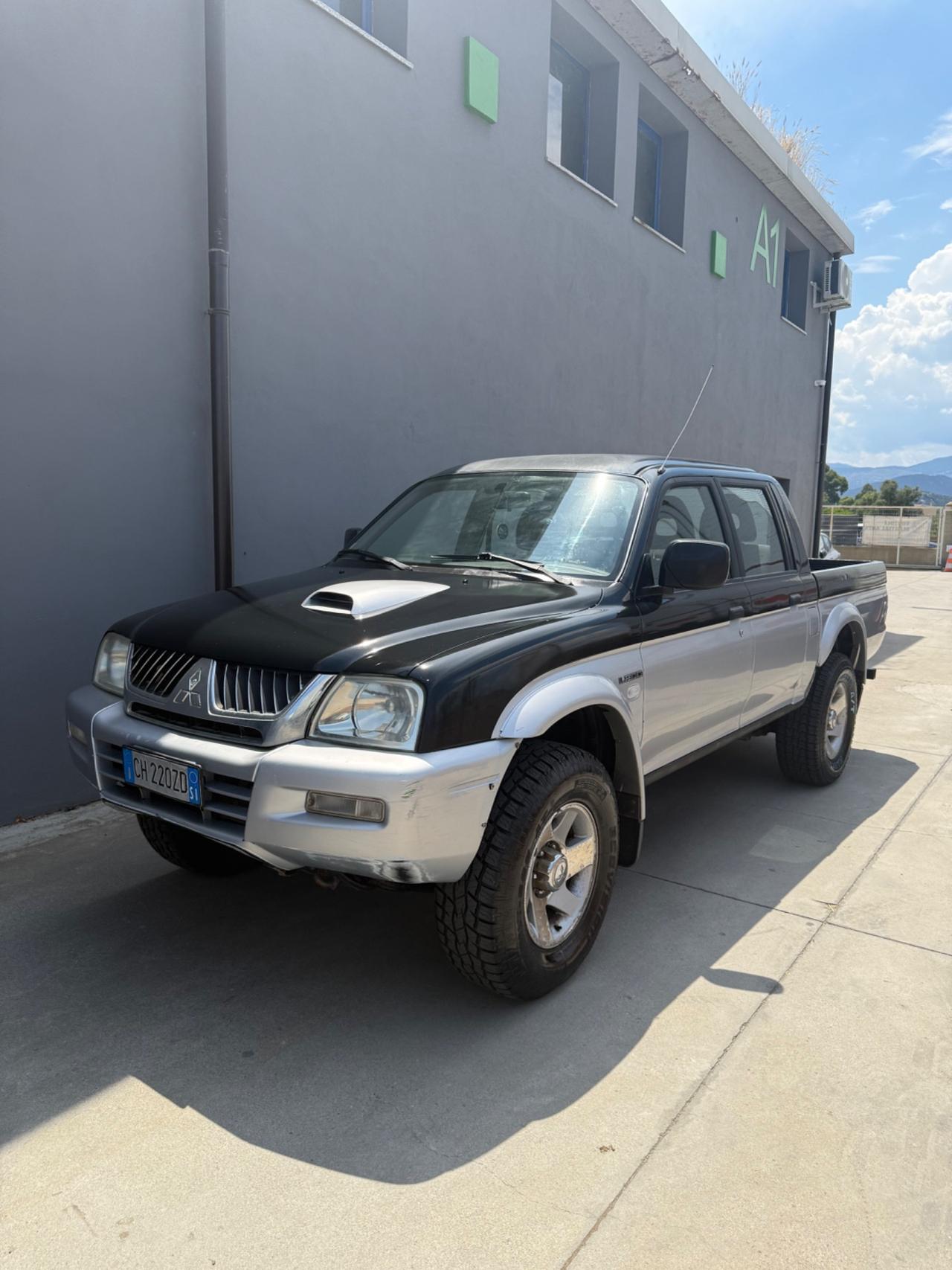 Mitsubishi L200 2.5 TDI 4WD Double Cab Pick-up GLS