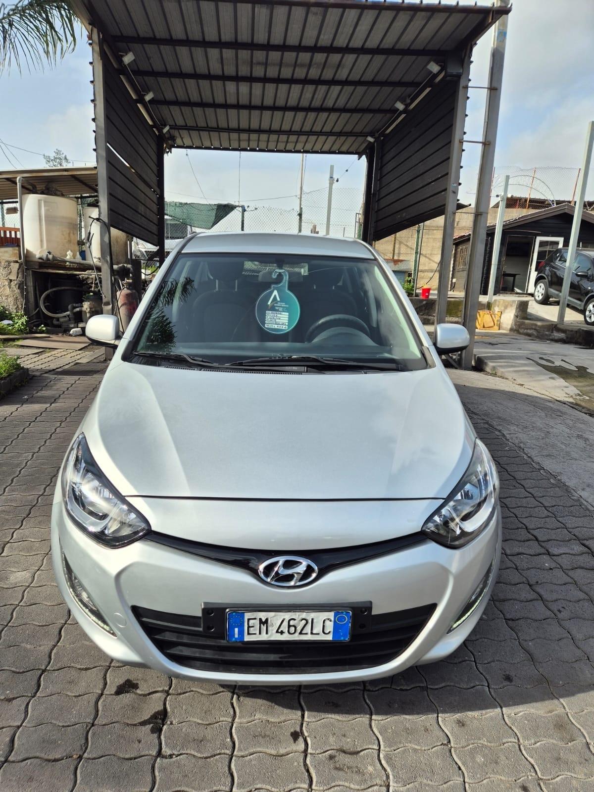 Hyundai i20 1.2 5p. BlueDrive GPL Sound Edition