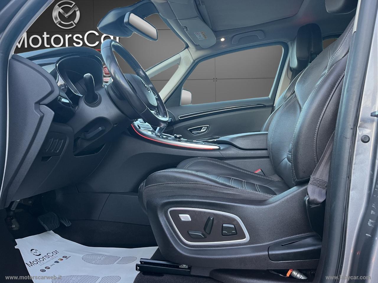 RENAULT Espace dCi 160 EDC Energy Init.Paris 4C.