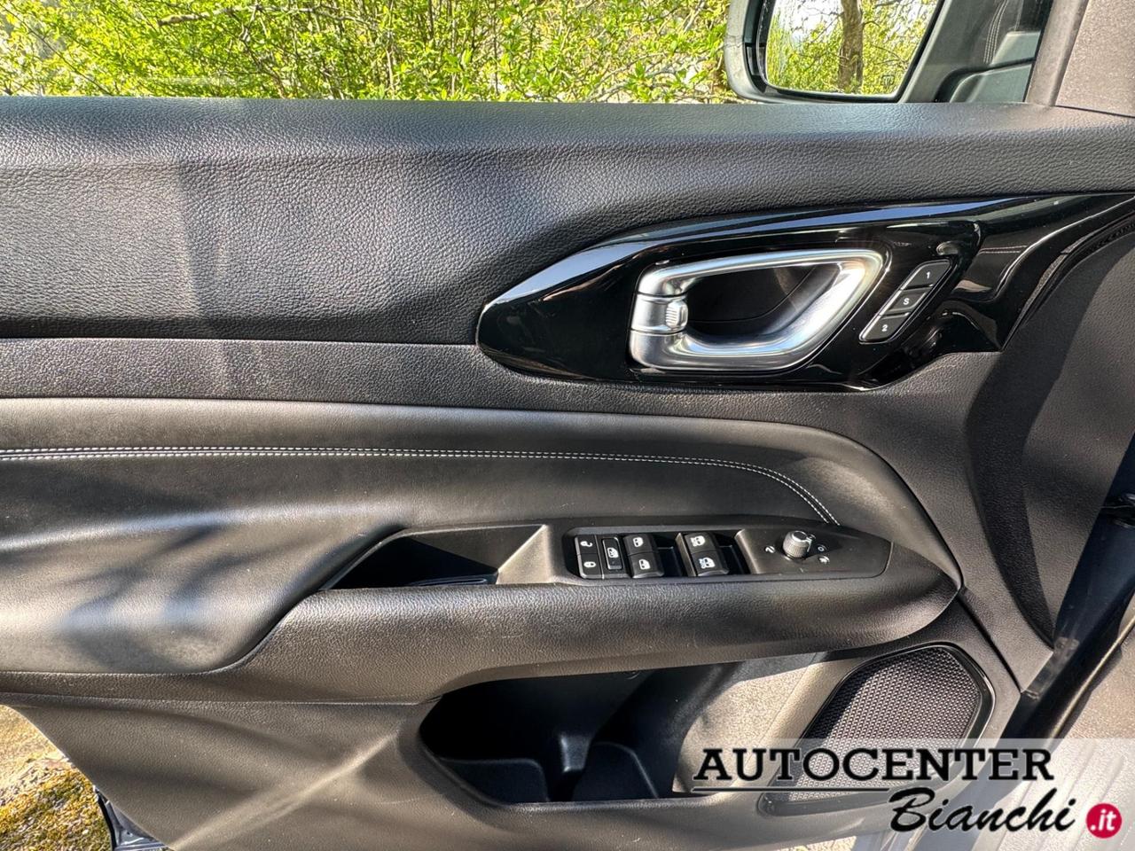 Jeep Compass 1.3 t4 phev 4xe at6 240cv