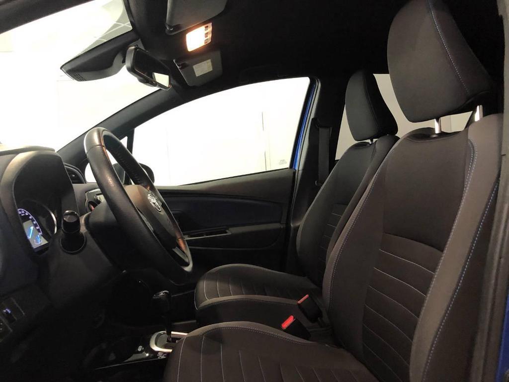 Toyota Yaris 5 Porte 1.5 VVT-i Hybrid Trend Blue Edition E-CVT