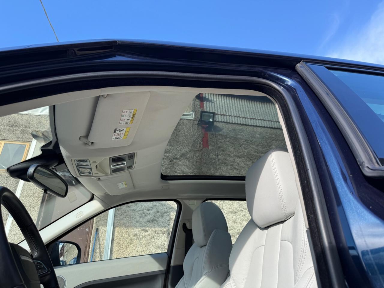 Land Rover Range Evoque 2.2 TD4 Coupé Prestige